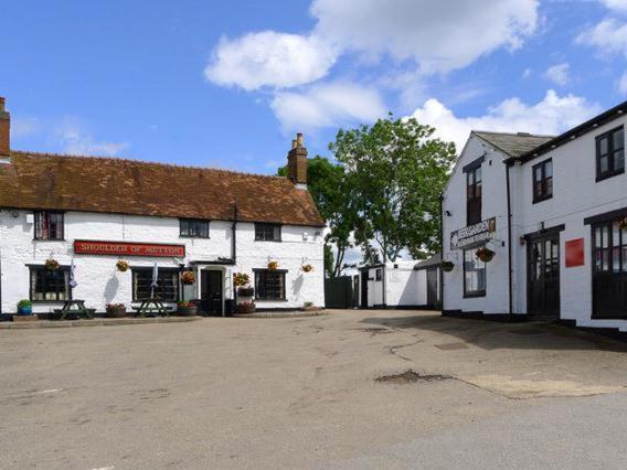 Shoulder Of Mutton Hotel Milton Keynes Exterior photo